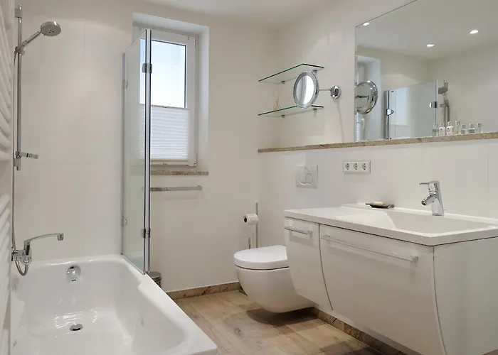 Apartman Feldgasse App 4 *